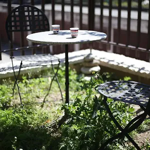  Appartamento With Lovely Garden